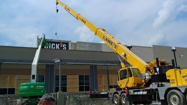 24/7 Crane Hire in Northeastern and Central Pennsylvania as well as parts of New Jersey and New York State.